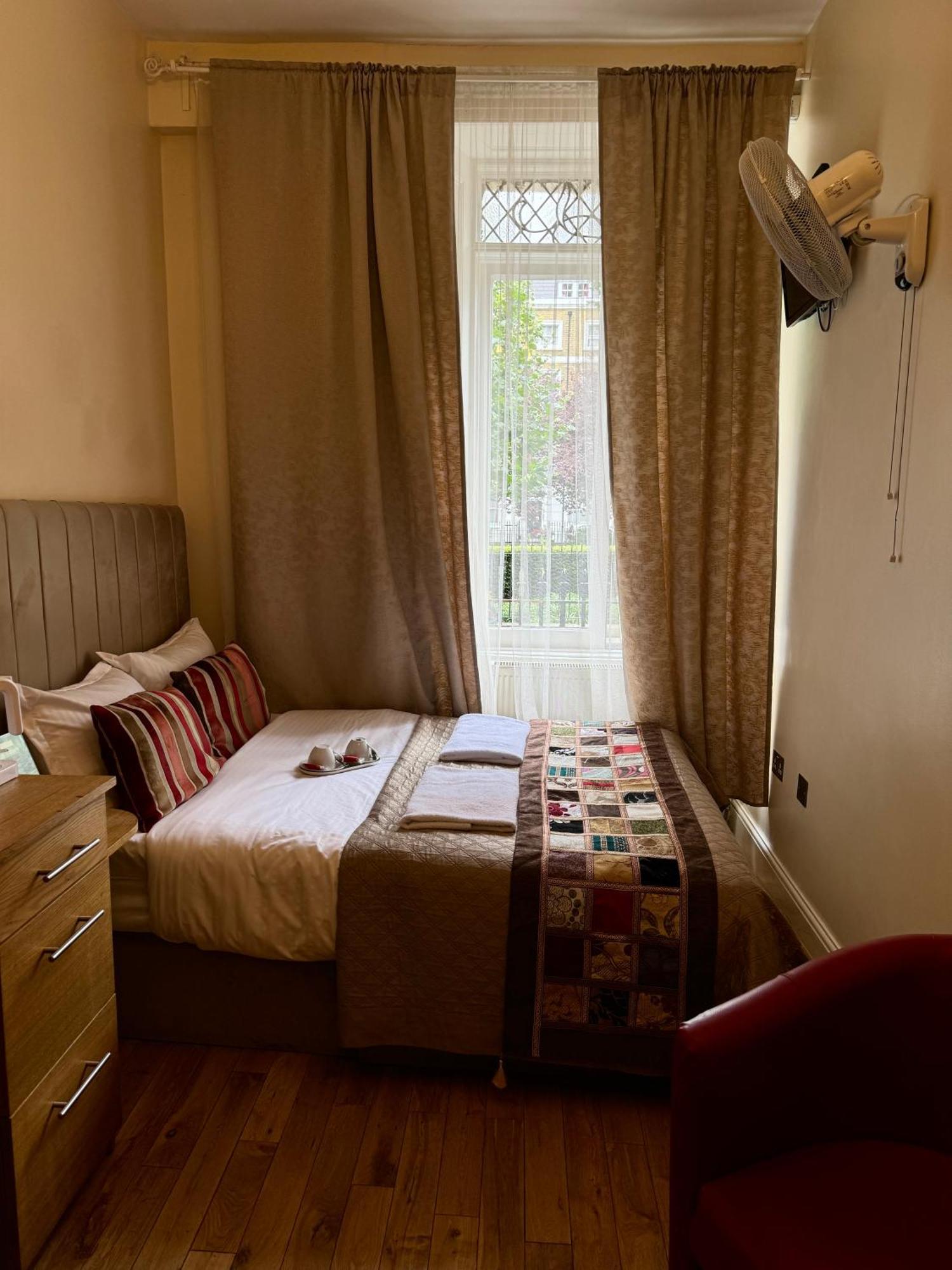 Abc Hyde Park Hotel London Ngoại thất bức ảnh