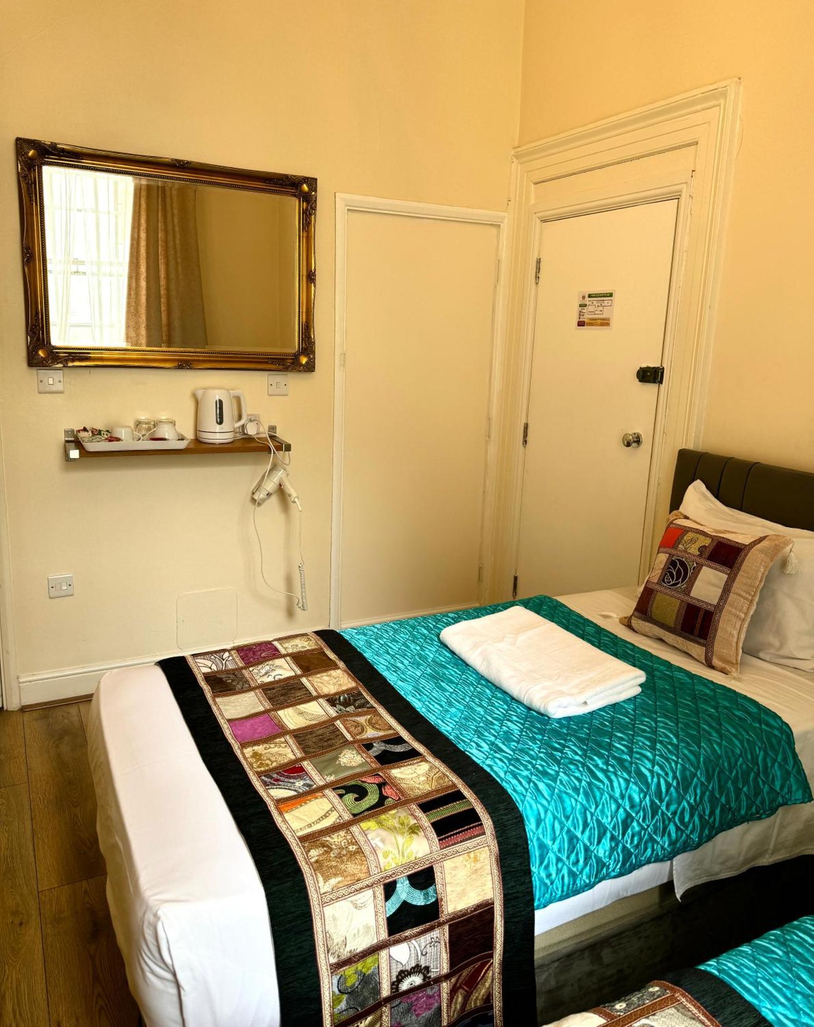 Abc Hyde Park Hotel London Ngoại thất bức ảnh