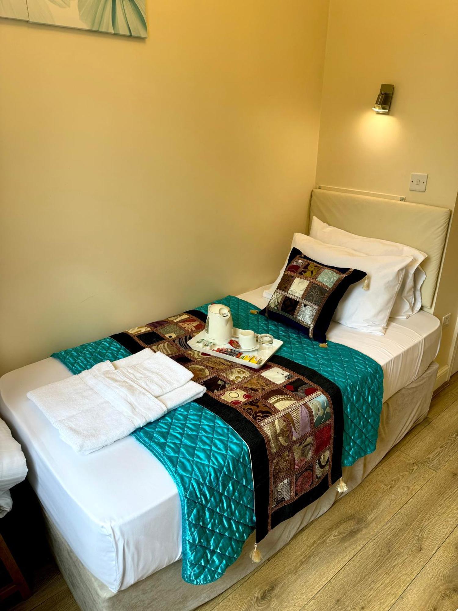 Abc Hyde Park Hotel London Ngoại thất bức ảnh